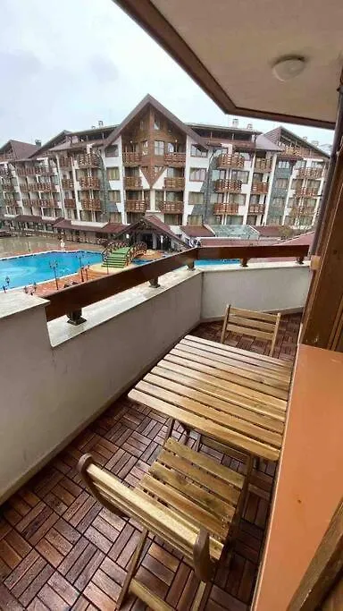 Lovely Private Apartment In Belelvedre Μπάνσκο