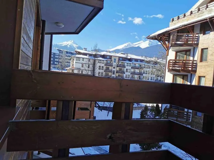 Lovely Private Apartment In Belelvedre Μπάνσκο