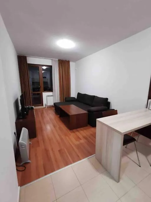 Lovely Private Apartment In Belelvedre Bansko